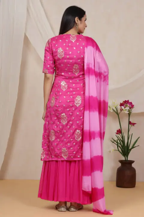 New styles kurta set for women  uploaded by Supbir fashions on 3/31/2023