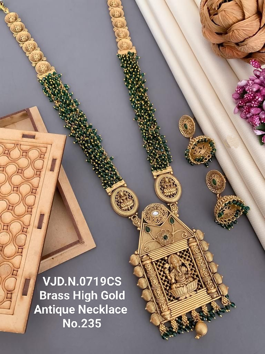 Antique Necklace  uploaded by V J Jewellers on 3/31/2023