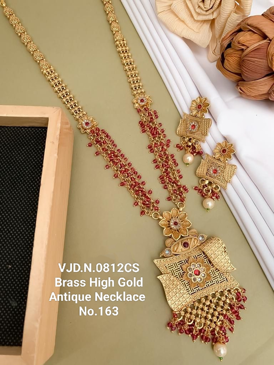 Antique Necklace  uploaded by V J Jewellers on 3/31/2023