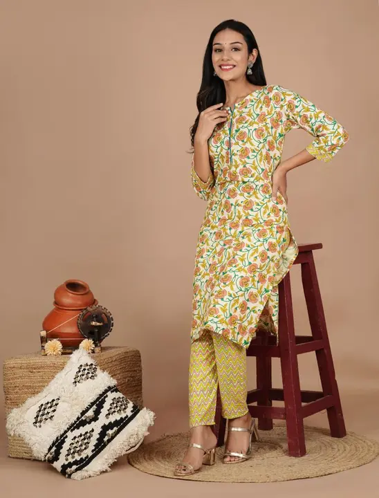 Post image Fabric cotton

Kurti with pant set

Size M to xxl 38 to 44

Kurti length 41+"

Pant 38"

Price 599/-

*Luxury*