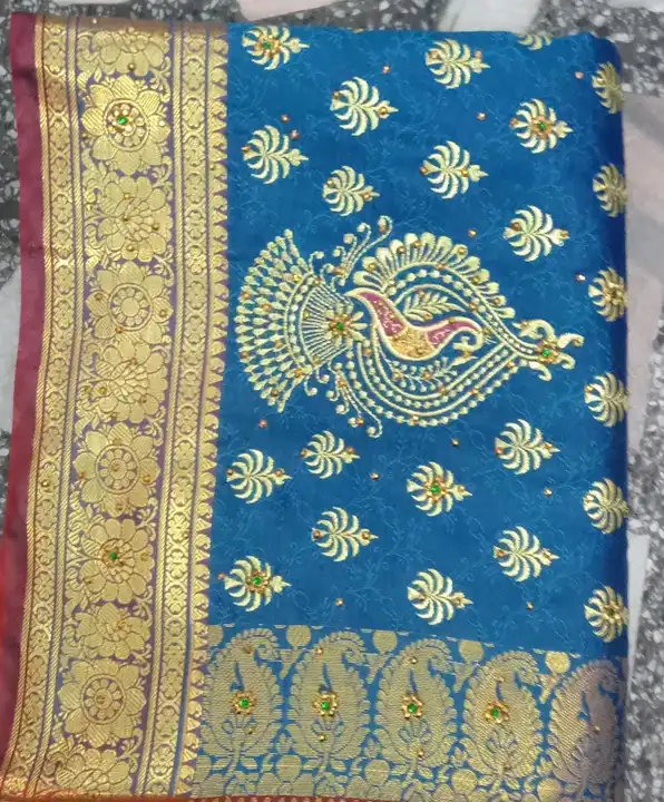 Product uploaded by Zarmeen saree  on 3/31/2023