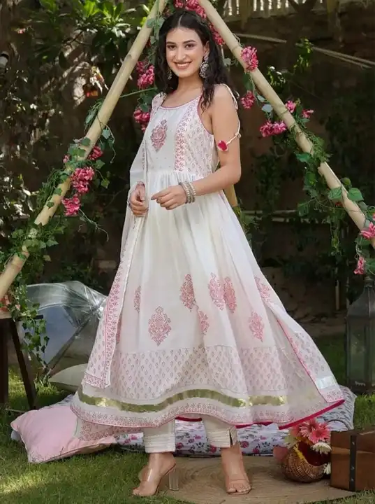 Pink Mulmul Printed Anarkali Set

Make heads turn by wearing this gorgeous kurta
set from FASHOR. Th uploaded by Aman Nama on 3/31/2023