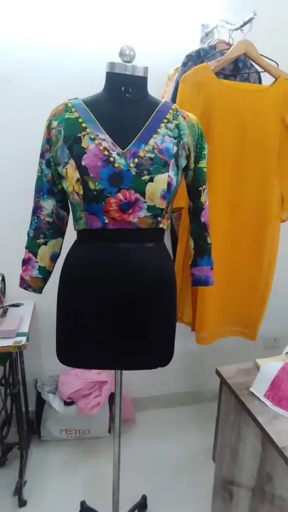 Product uploaded by Singh desginar boutique on 5/30/2024
