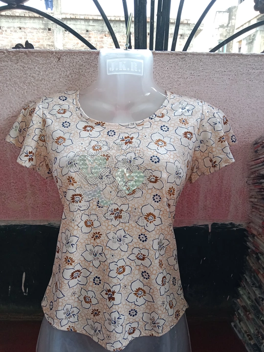 Product uploaded by mannat dress on 4/1/2023