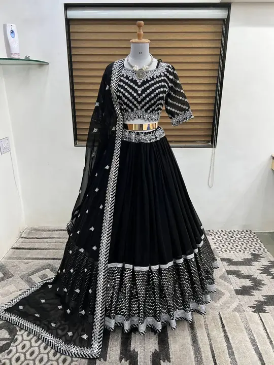 Designer Lahenga  uploaded by Bhumi fashion on 4/1/2023