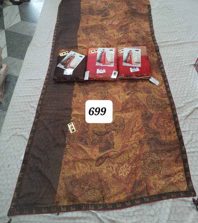 Product image of Saree , price: Rs. 699, ID: saree-c4d1dd8d