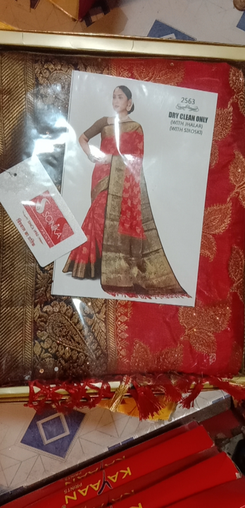  Banarsi Silk sarees   uploaded by Hariom cloths store  on 4/1/2023