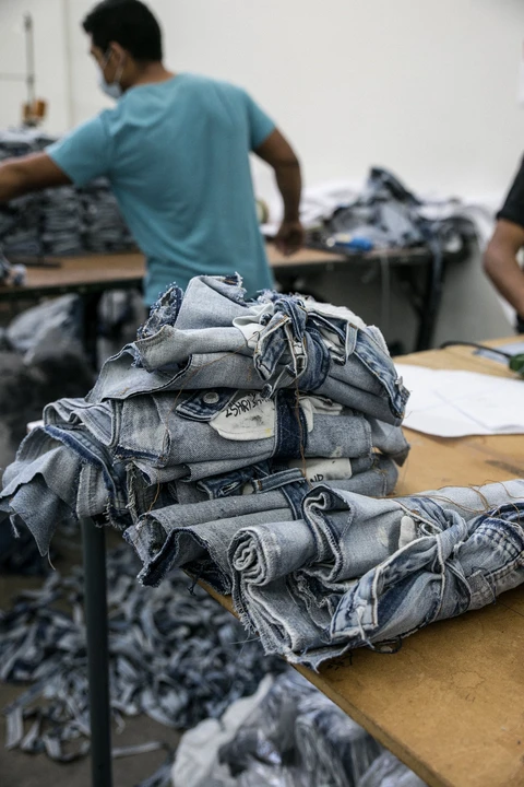 Aggregate more than 107 jeans manufacturers in bellary latest