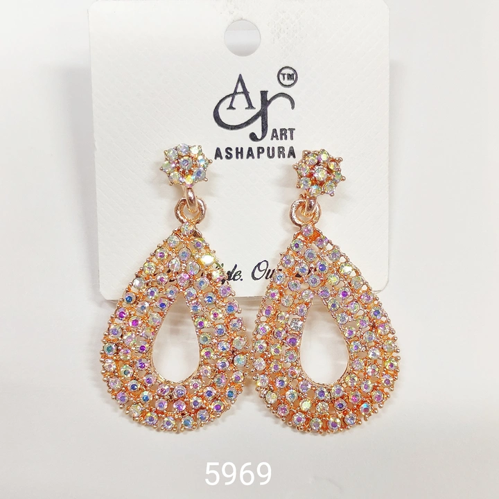 Rainbow earrings  uploaded by Aone on 5/5/2024