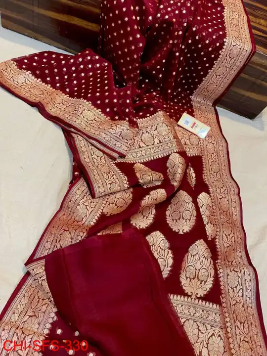 Post image Banarsi dayble semi gorjatt soft silk sarees heavy quality trending Dizain