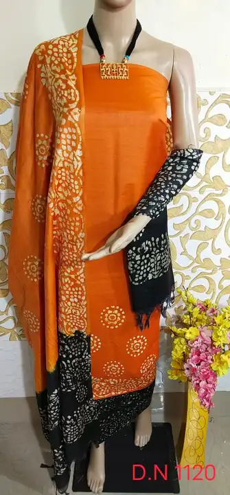 Khadi cotton batik print suit  uploaded by ROJI.HANDLOOM.SILK  on 4/2/2023