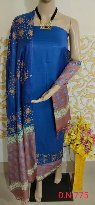Khadi cotton batik print suit  uploaded by ROJI.HANDLOOM.SILK  on 4/2/2023