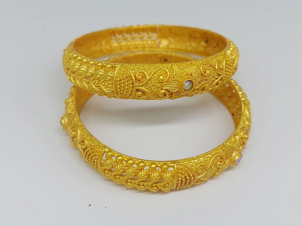 Rajwadi gold bangles uploaded by Mateshwari bangles on 6/3/2024