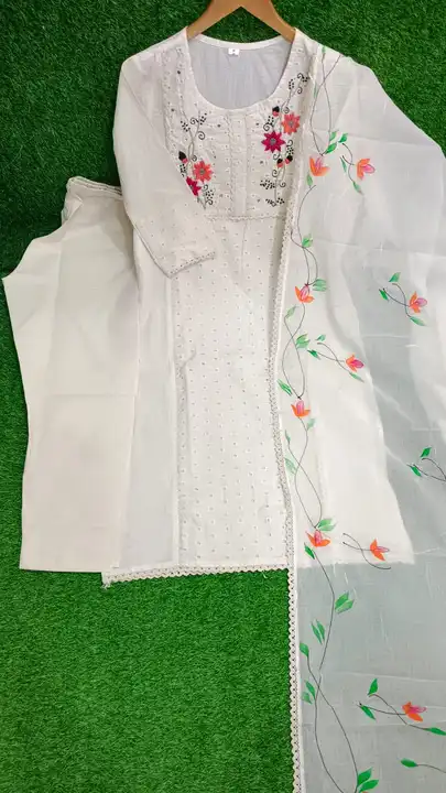 Product uploaded by Laxmi attires on 4/3/2023