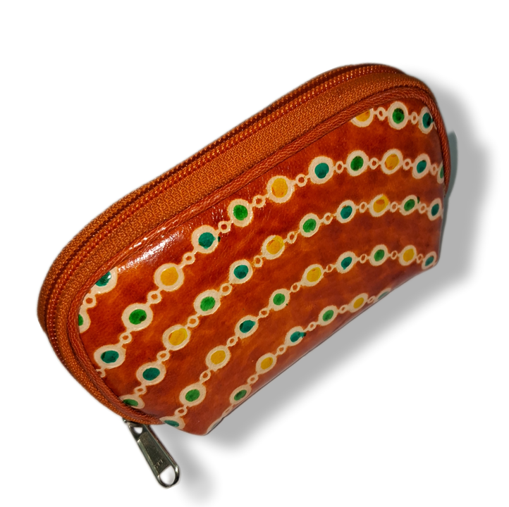 Genuine leather hand purse / pouch for women uploaded by Craft India on 4/3/2023