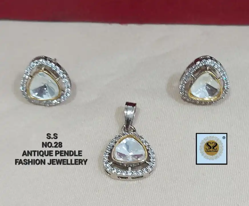 Pandant earrings set uploaded by Sb designs on 4/3/2023