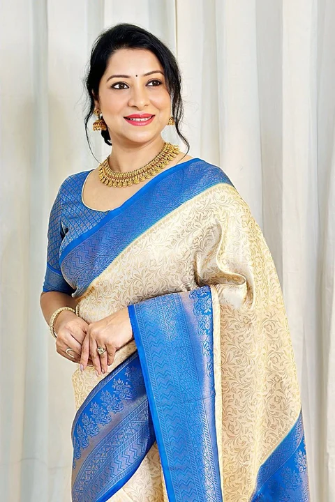 Kanjivaram White and Blue Copper zari woven saree uploaded by business on 4/3/2023