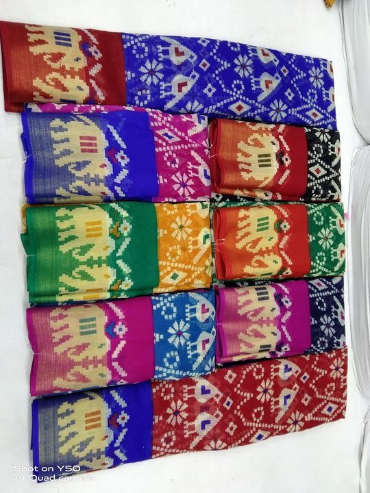 Post image Cotton jari patta
Saree length:-6 meter
Colour :-8
Style:-printed
Care instruction:-Wash in cold water
dry in shade
medium to hot iron 
hand wash machine wash