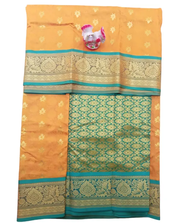 BUTTA  HANDMADE SILK SAREES  uploaded by Rekha sarees collections on 4/4/2023