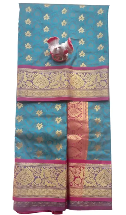 Butta soft Silk Handmade sarees uploaded by business on 4/4/2023