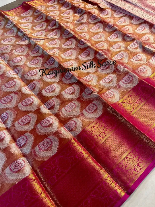 New Fresh Arrival 🤩

Kanjiveram Silk Saree Rich Pallu & Jacquard Blouse !

Price 800/-😍

Ready Sto uploaded by Arihant textile on 4/4/2023
