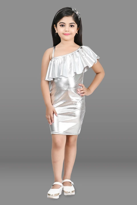SPAMitude Bodycon Sequin Dress uploaded by MAMA COLLECTIONS on 5/18/2024