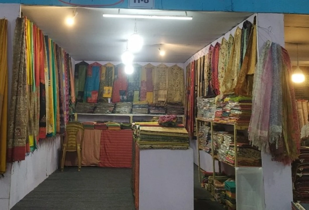 Warehouse Store Images of Sadique handloom