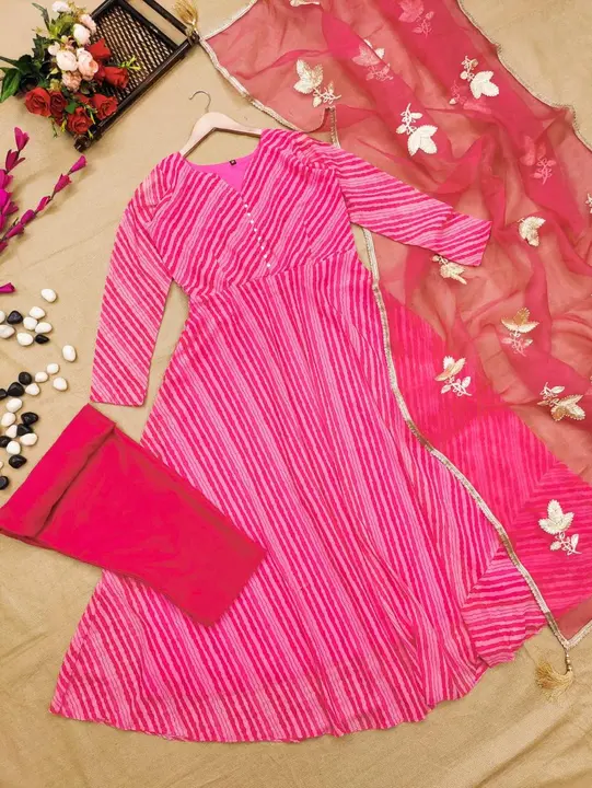 A perfect 3pc Set for the Season 💕🥳
 uploaded by FASHION VALLEY on 4/4/2023