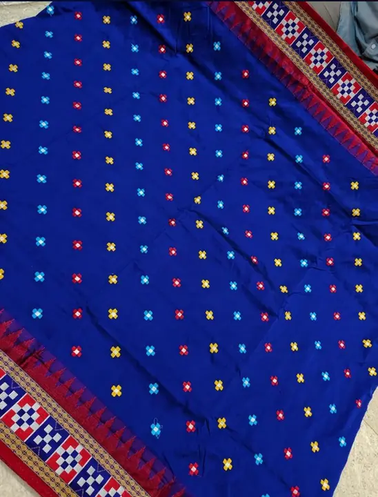 Sambalpuri Saree with Embroidery work
Premium Quality Fabrics and soft touch
Length - 6+ meter
Colou uploaded by Salik Garments on 4/4/2023