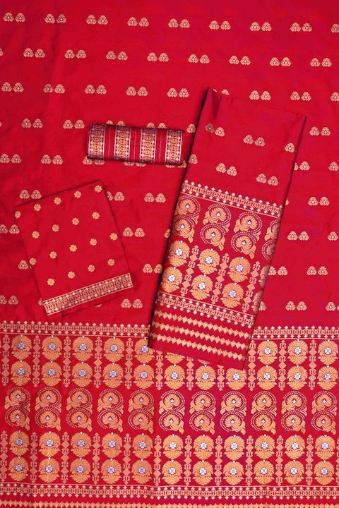 Beutiful banarasi silk saree with blouse piece  uploaded by Dhananjay Creations Pvt Ltd. on 4/4/2023