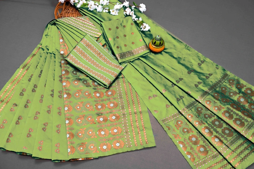 Dhananjay Creations: mekhela collection available  uploaded by Dhananjay Creations Pvt Ltd. on 4/4/2023