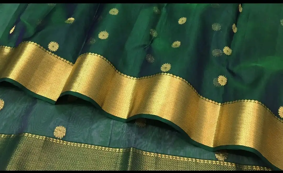 CHANDERI traditional handwoven pure silk saree  uploaded by WEAVER'S ORIGIN silk and Sarees on 4/4/2023