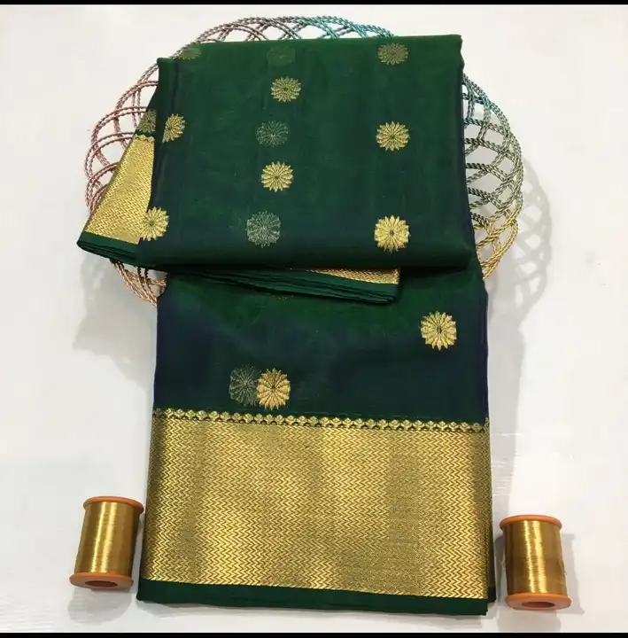 CHANDERI traditional handwoven pure silk saree  uploaded by WEAVER'S ORIGIN silk and Sarees on 4/4/2023