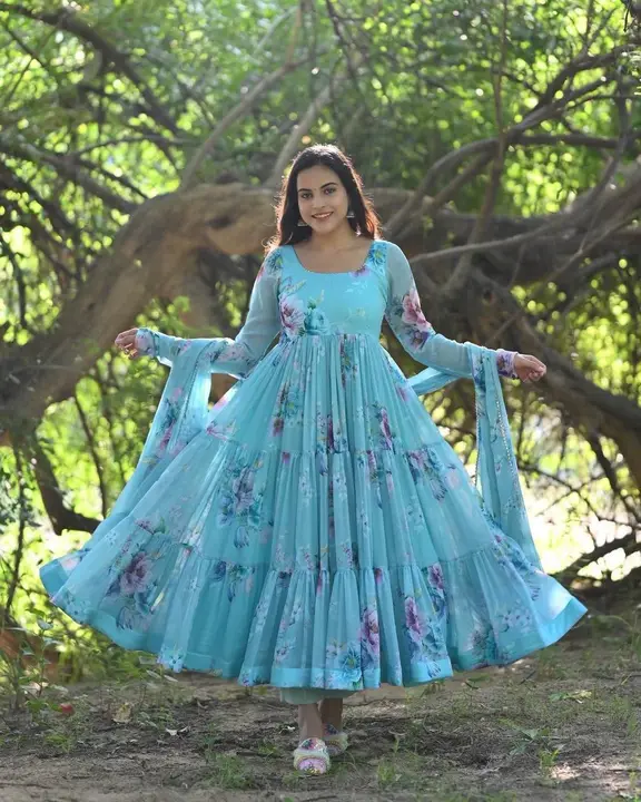 Gown uploaded by Aaradhya fashion on 4/5/2023