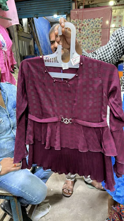 Ladis top  uploaded by Sandhya collection on 4/5/2023