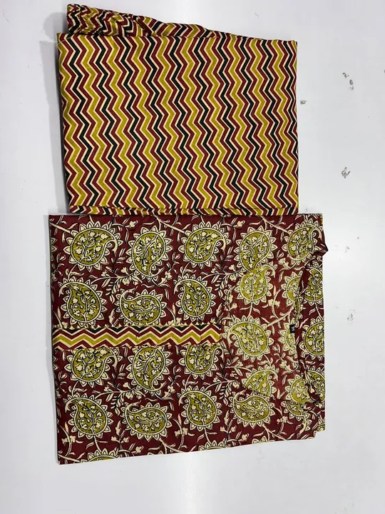 Cotton 60*60 ladies kurti pant set
Size: M,L,XL,XXL
Lengtg: 45inch
Fabric: cotton 60*60
Sleeves: 3/4 uploaded by Ganpati handicrafts  on 4/5/2023