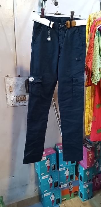 Trousers  uploaded by business on 4/5/2023
