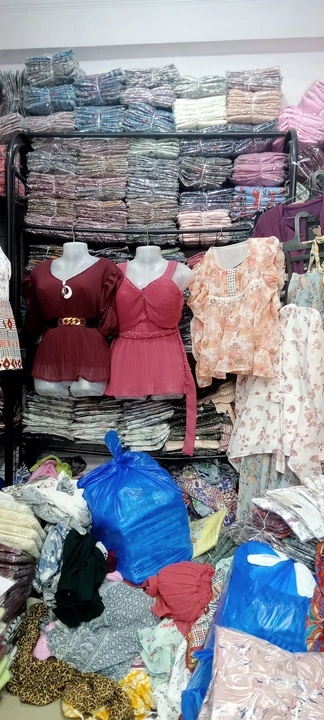 Factory Store Images of Raza garments 