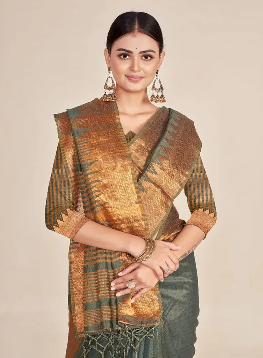 Banarasi Silk Saree  uploaded by KQueen Fashion  on 4/5/2023