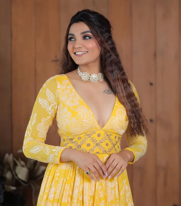 Beautiful yellow gown  uploaded by Maruti Creation on 4/5/2023
