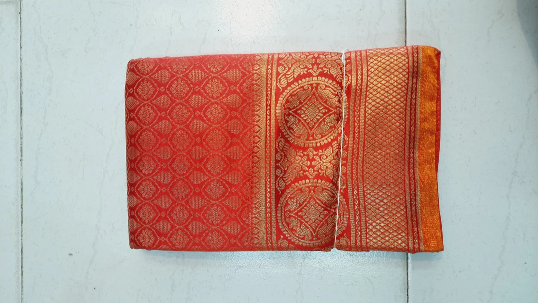 Banarsi sarees uploaded by business on 4/6/2023