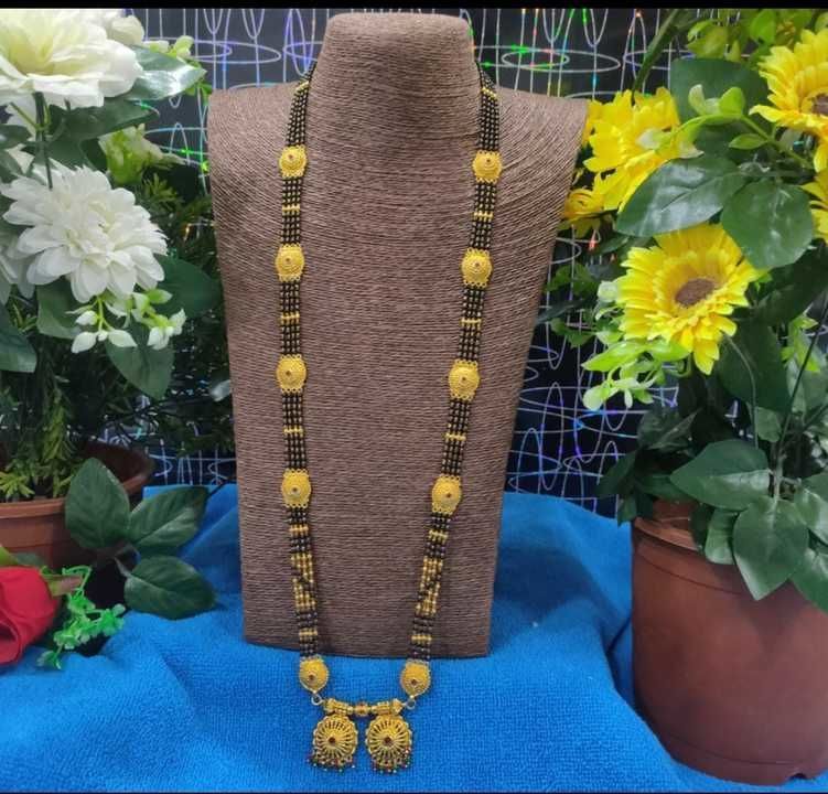 *Geru one gram* 
 *Gold look mangalsutra* 

 *Hight 34 inch* 

 *Rs 2230*😍

 shipping✅

Cash on del uploaded by business on 3/3/2021