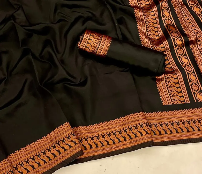 Beautiful banarasi silk saree with blouse piece  uploaded by Dhananjay Creations Pvt Ltd. on 4/6/2023