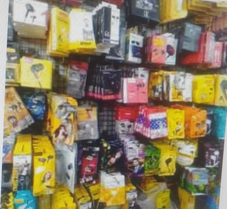 Factory Store Images of Sachin Mobile Accessories Wholesale 