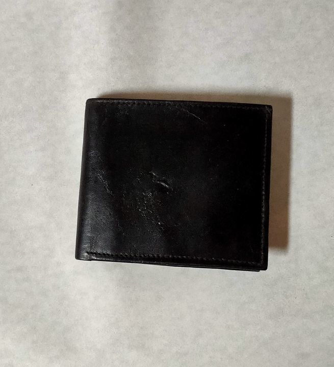 Leather wallet uploaded by business on 3/3/2021
