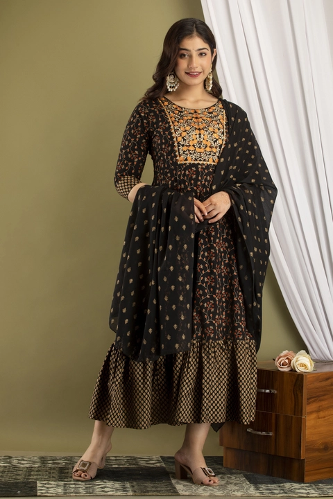 HARITA Cotton Floor Length Gown With Malmal Dupatta uploaded by Sharma Creations on 4/7/2023