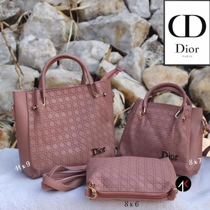 
*DIOR*
3 pc combo 
2 siling bag
Pouch with long handle 
Dior embossing 
A-1 quality uploaded by Rakesh Textiles on 3/3/2021