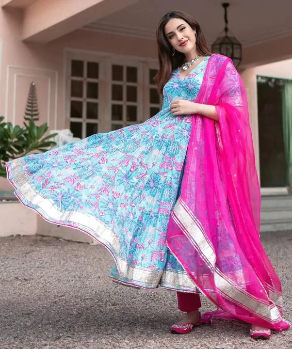 Anarkali kurti set uploaded by Pandora Box Fashion on 4/7/2023