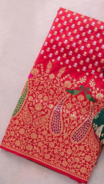 Beautiful banarasi silk saree with blouse piece  uploaded by Dhananjay Creations Pvt Ltd. on 4/7/2023