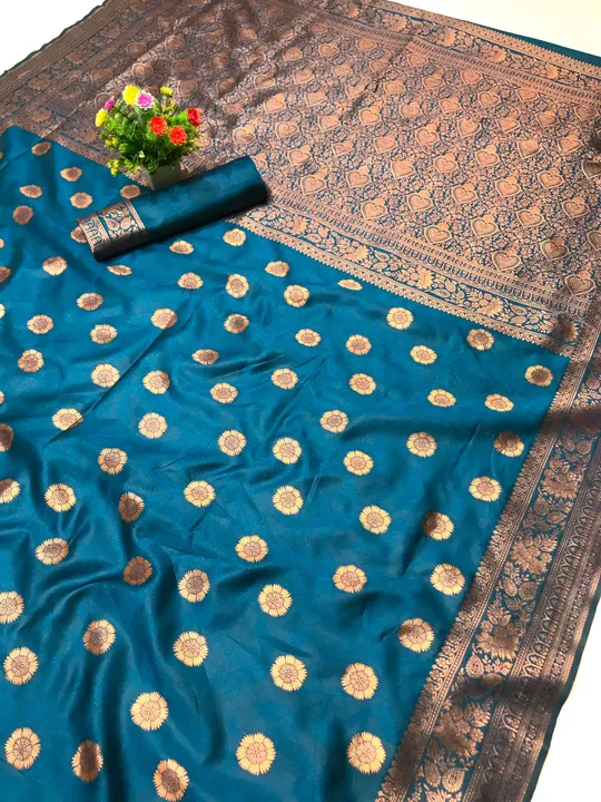 Rich Pallu With Allover Golden Zari Weaving Butti Design And Zari Weaving Border  uploaded by DHANANJAY CREATION  on 4/7/2023